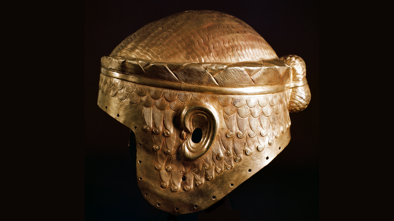 casca-lui-meskalamdug:-una-dintre-cele-mai-vechi-casti-din-lume-infatiseaza-un-barbat-al-printului-mesopotamian