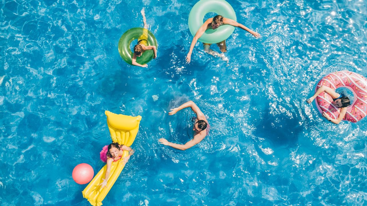 cum-este-germenul-piscinei-publice,-intr-adevar?-un-expert-explica