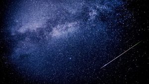 perseid-meteor-dus-2025:-cum-sa-vezi-„stele-de-filmare”-in-ciuda-lunii-pline