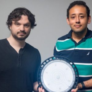 oamenii-de-stiinta-au-ascuns-coduri-secrete-in-lumina-pentru-a-combate-falsurile-video