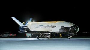 avionul-spatial-secret-x37-b-pentru-testarea-sistemului-de-navigatie-cuantica-oamenii-de-stiinta-spera-ca-va-inlocui-intr-o-zi-gps