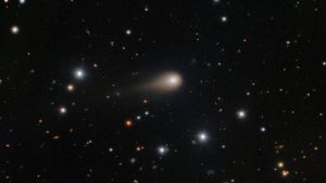 fotografii-noi-ale-interstellar-comet-3i/atlas-isi-dezvaluie-coada-in-fata-ochilor-nostri