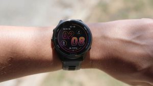 garmin-forerunner-570-recenzie-–-luminat,-precis,-usor-prea-scump
